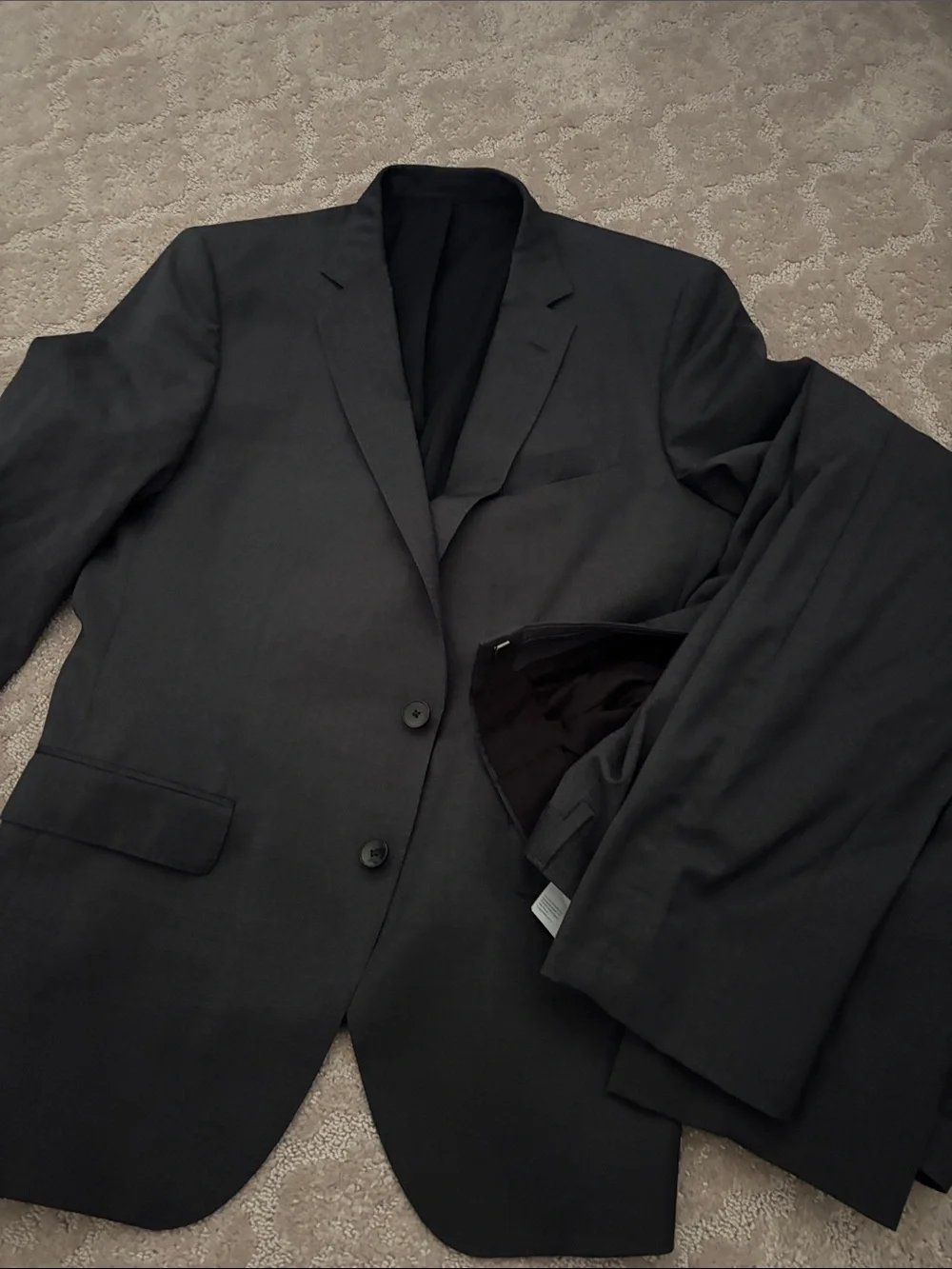 Hugo Boss Wool Classic Men's charcoal suit  Jacket and Pants